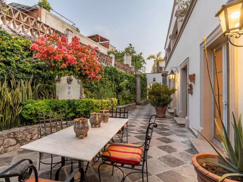 Casa Pinerolo — 32 photos