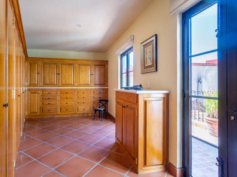 Casa Elefantes — 26 photos