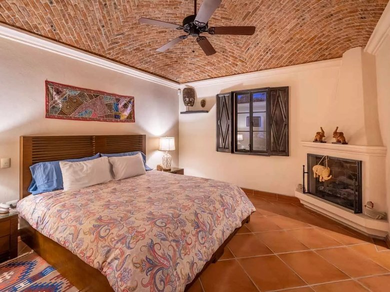 Casa Elefantes — 58 photos