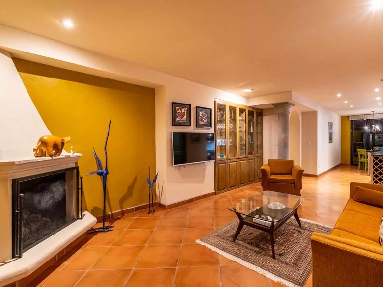 Casa Elefantes — 46 photos
