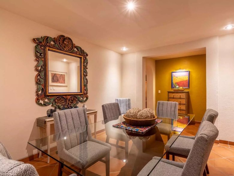 Casa Elefantes — 37 photos
