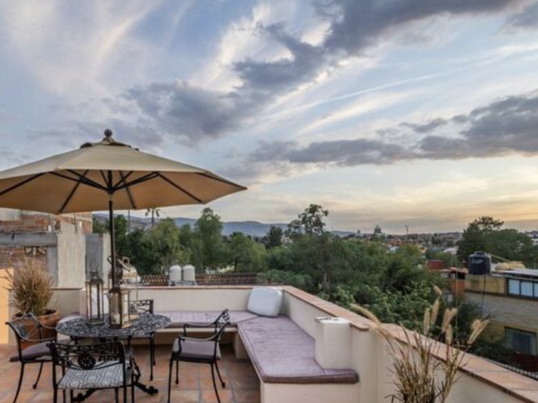 Casa Carol beautiful home , perfect location 4 blocks from the main square  — 14 photos