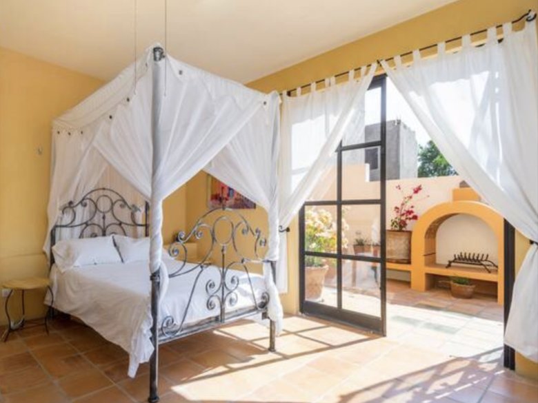 Casa Carol beautiful home , perfect location 4 blocks from the main square  — 13 photos
