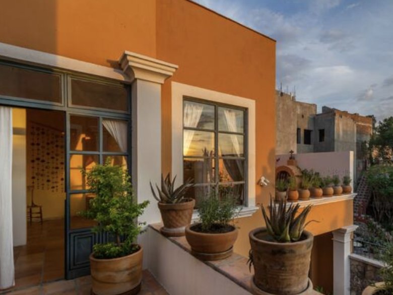 Casa Carol beautiful home , perfect location 4 blocks from the main square  — 31 photos
