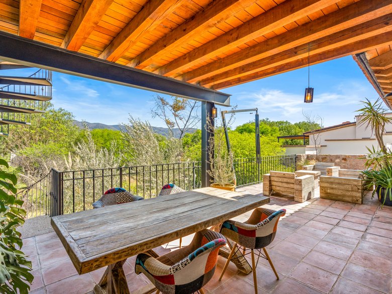 Perfect family home for sale — 25 photos