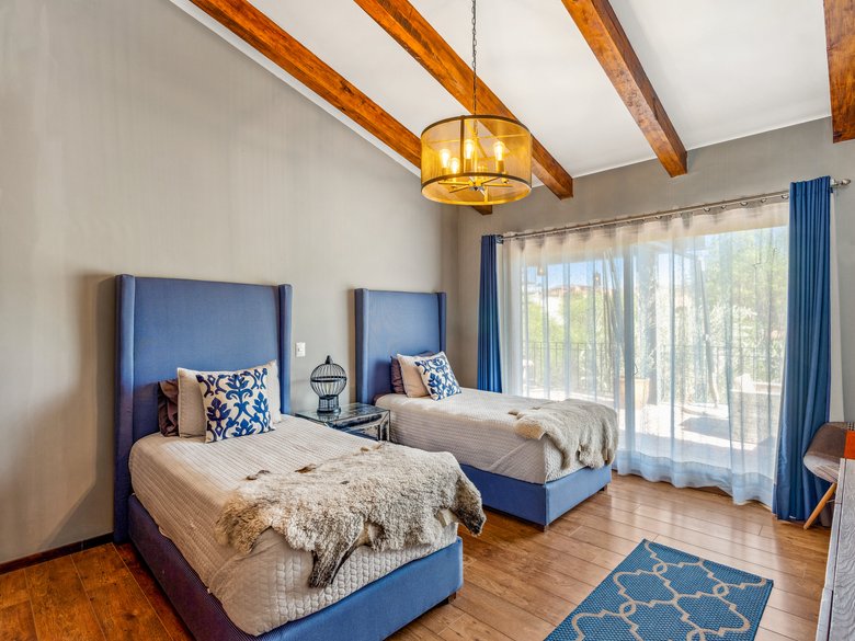 Perfect family home for sale — 20 photos