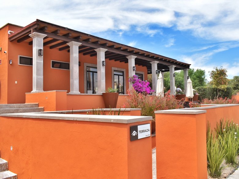 Casita Bella AVAILABLE for a Long Term — 20 photos
