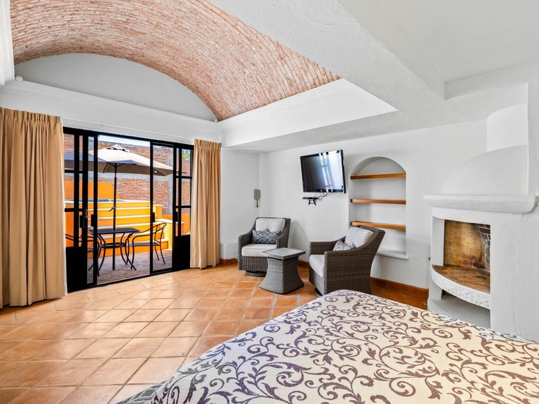 Multi-Level Home for Rent – Ideal for Vacation Rental or Subleasing in Santo Domingo — 26 photos