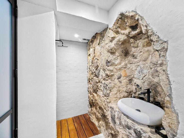 Multi-Level Home for Rent – Ideal for Vacation Rental or Subleasing in Santo Domingo — 19 photos