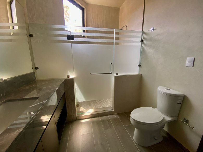 Malaga House for rent or sale  — 18 photos