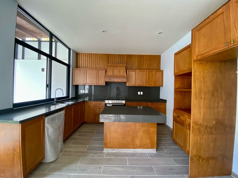 Malaga House for rent or sale  — 8 photos