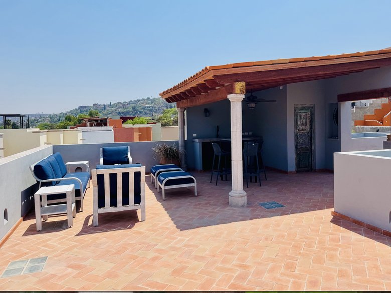 Elegant Home in Exclusive Villas Acuarela – Walk to Downtown, fully furnished . — 43 photos