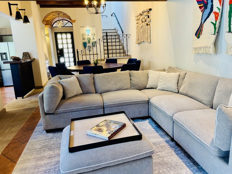 Elegant Home in Exclusive Villas Acuarela – Walk to Downtown, fully furnished . — 7 photos