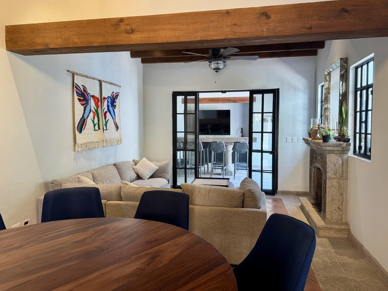 Elegant Home in Exclusive Villas Acuarela – Walk to Downtown, fully furnished . — 1 photos
