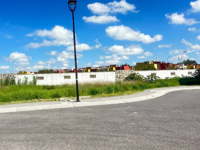 Terreno En Venta En Zirandaro Xampo De Golf — 17 photos
