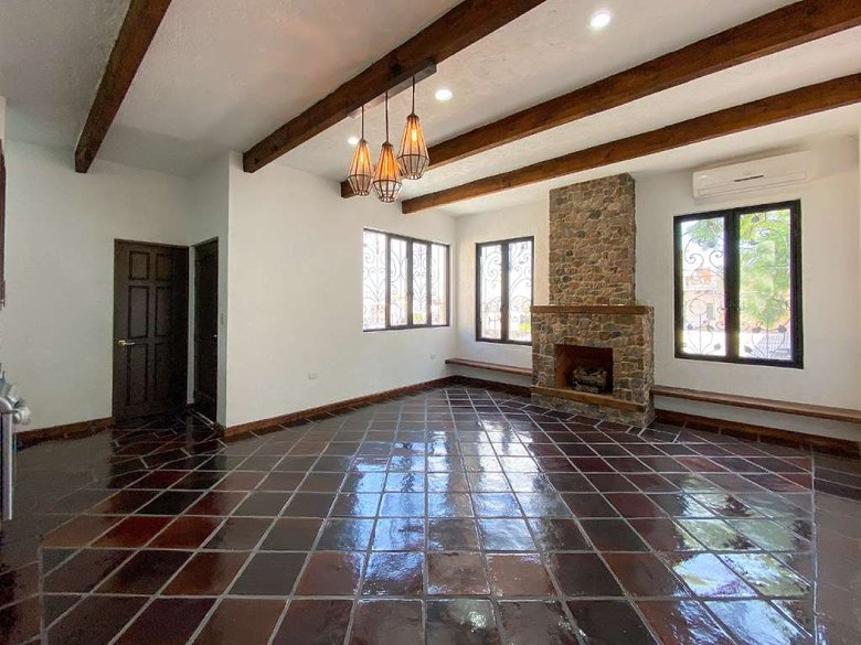 Cholula Condo B1 — 10 photos