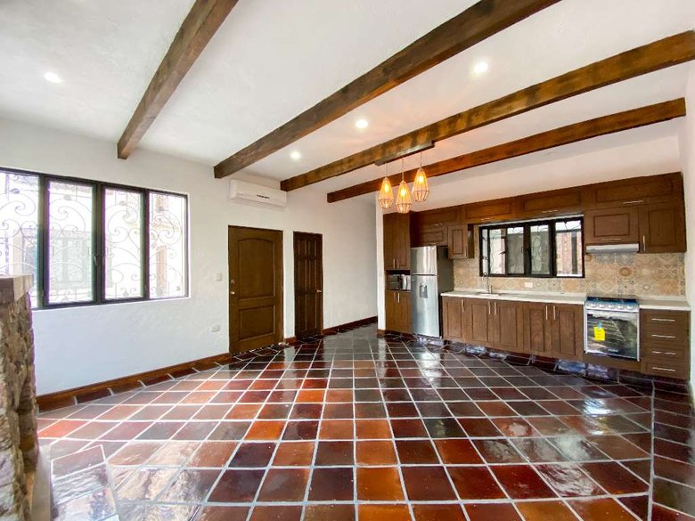 Cholula Condo B1 — 6 photos