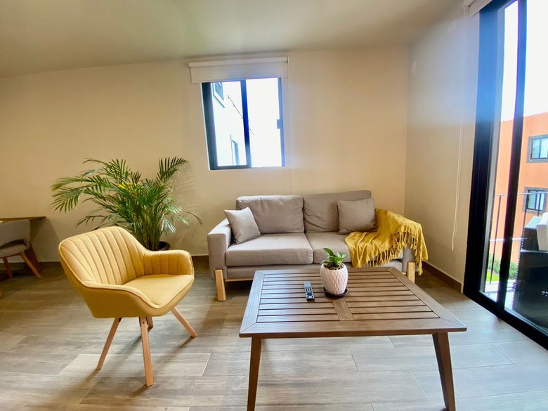 Modern Minimalist 2BR + Private Rooftop | Pool + Gym | Near Centro — 14 photos