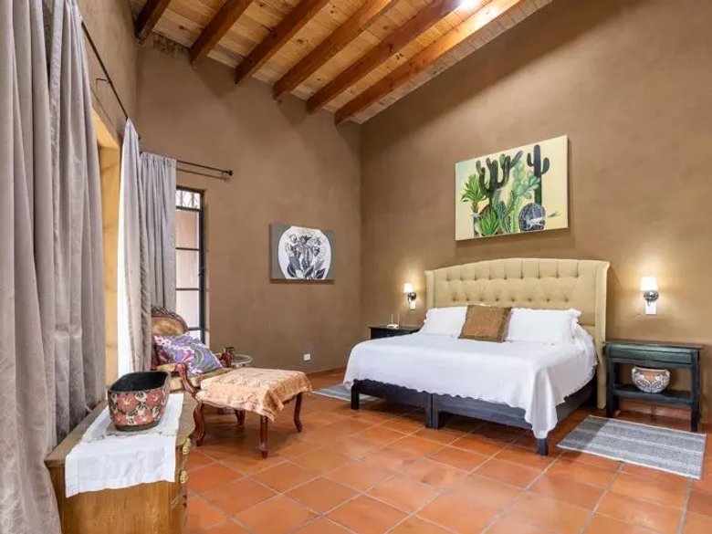 Casa Chula Vista — 29 photos