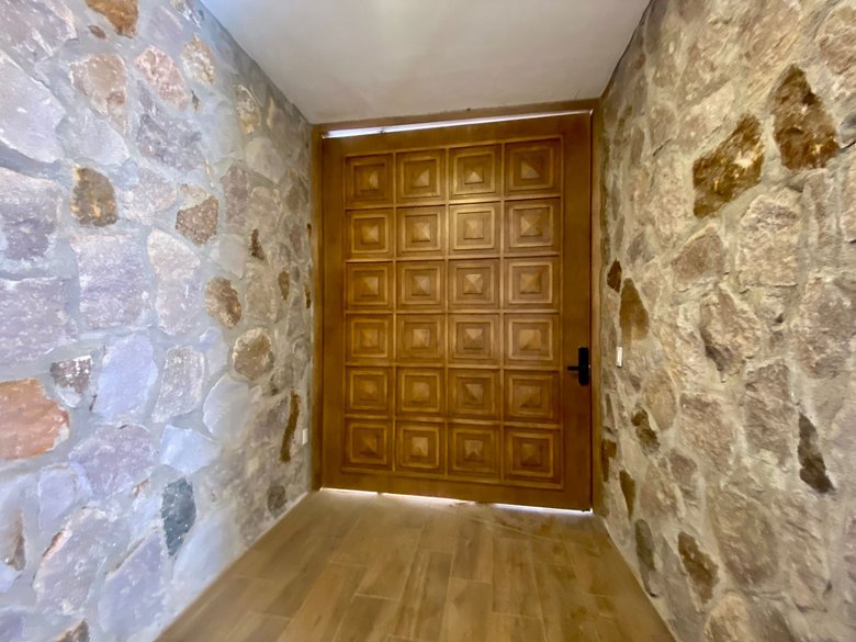 Brand New unfurnished home — 2 photos