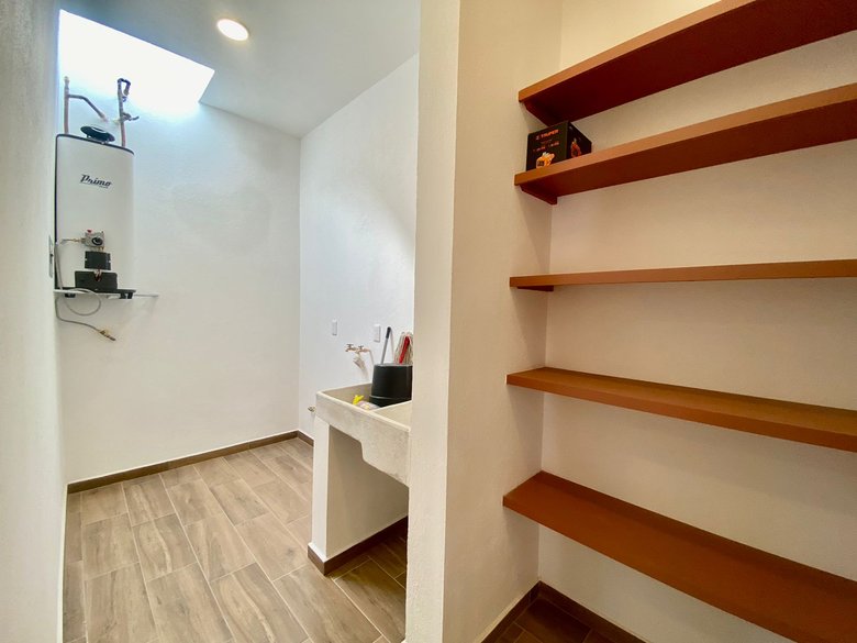 Brand New unfurnished home — 11 photos