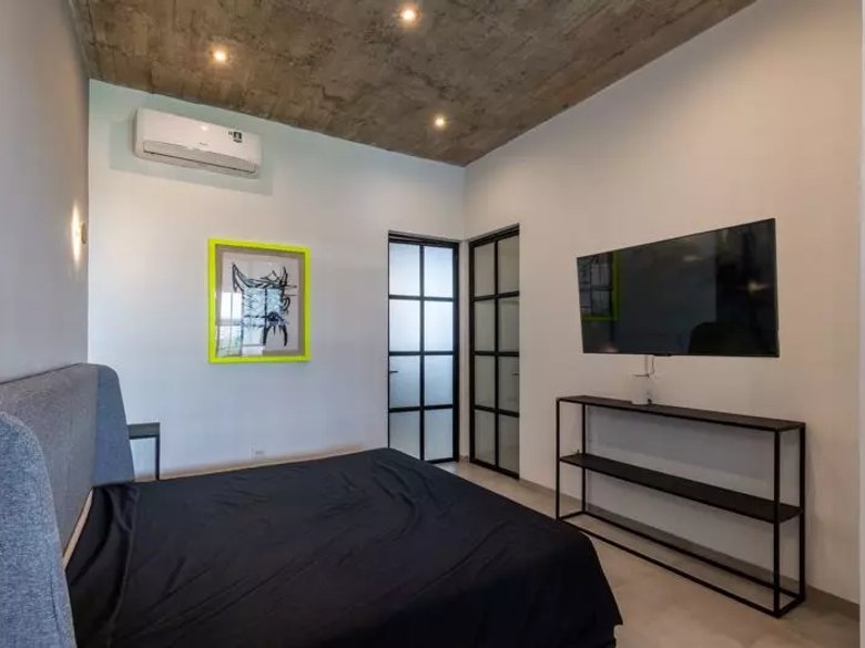 The Loft House 39A — 10 photos