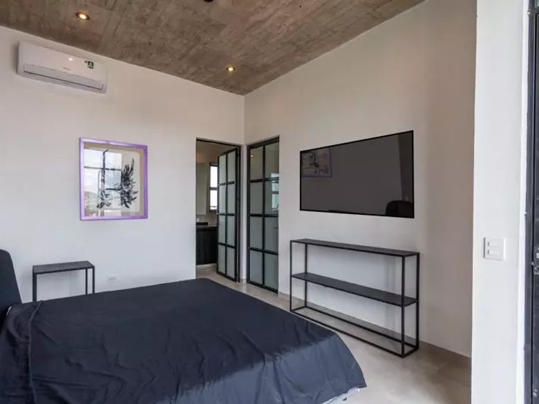 The Loft House 39A — 11 photos