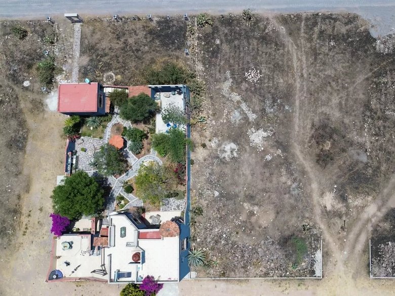 Terreno en zona turística — 4 photos