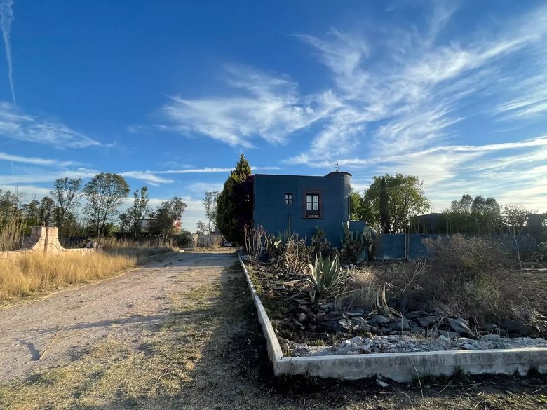 Terreno en zona turística — 6 photos
