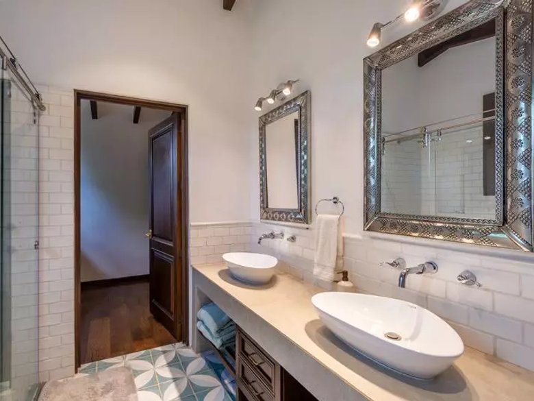 Casa de la Rotonda — 24 photos