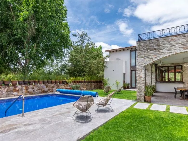 Casa de la Rotonda — 7 photos