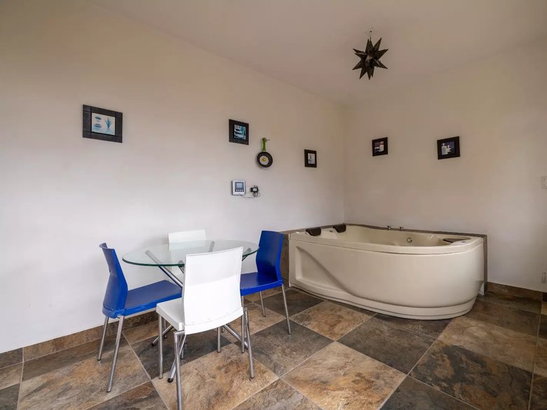 Casa Bugambilia — 20 photos