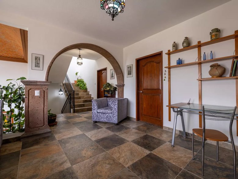 Casa Bugambilia — 14 photos