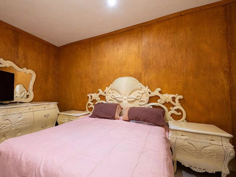 Casa del Sauz 36 — 3 fotos