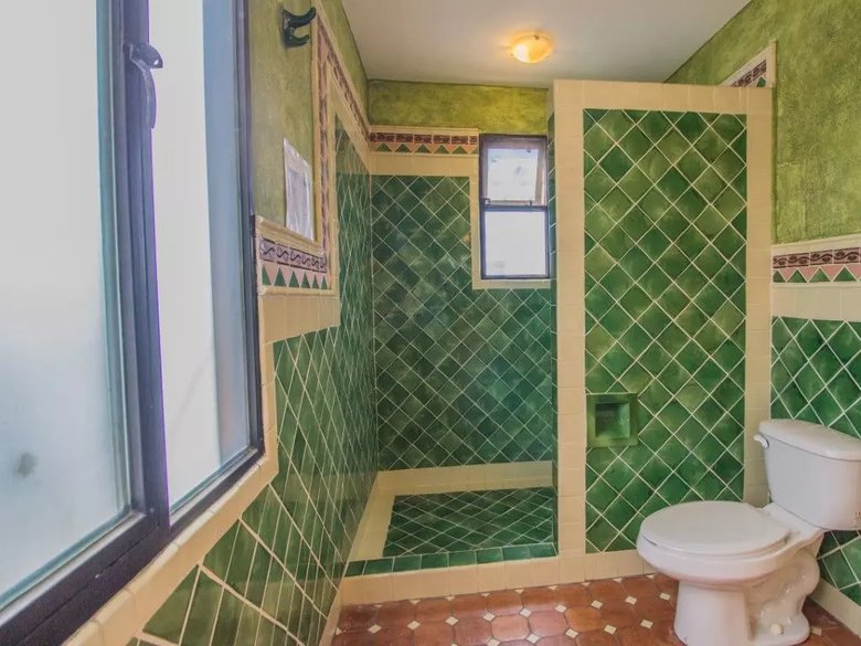 Barrio La Palmita House for Sale — 6 photos