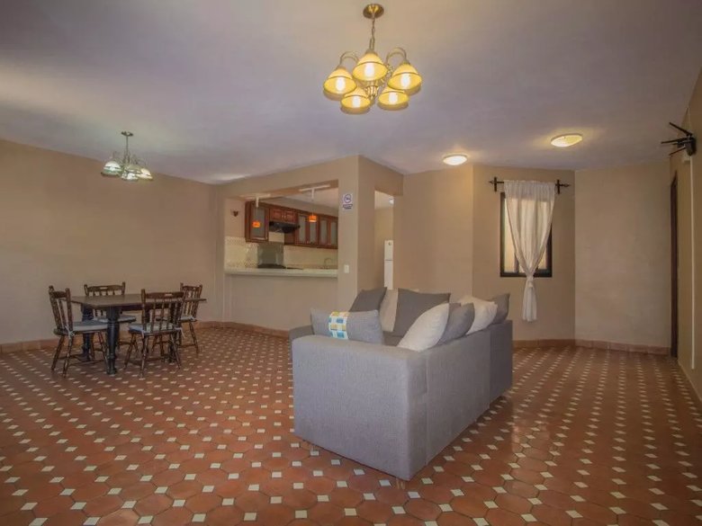 Barrio La Palmita House for Sale — 5 photos