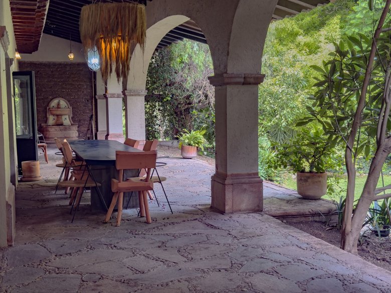 Casa Persea — 10 photos