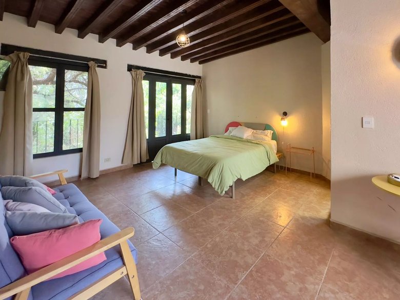 Casa Persea — 11 photos