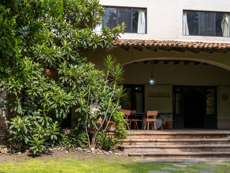 Casa Persea — 18 photos