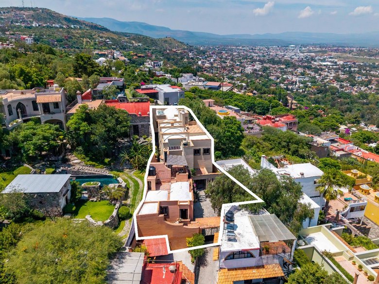 Casa Panoramica — 33 photos