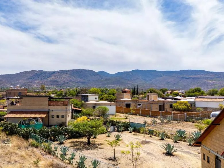Lote Alcocer — 4 photos