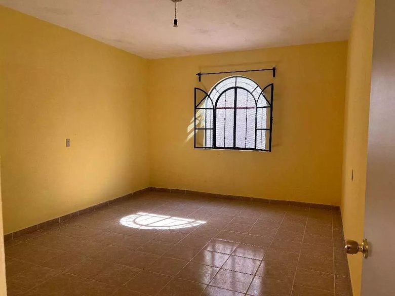 Casa Amelia. — 2 photos