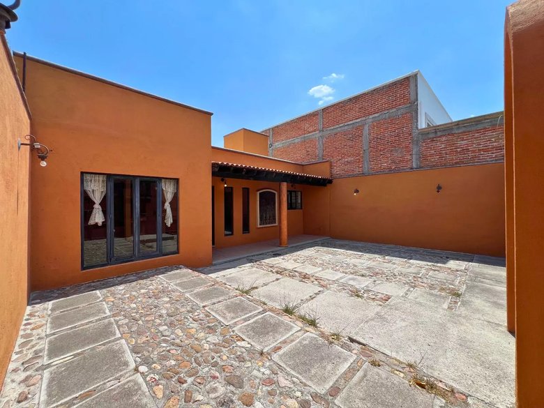 Colonial Investment — 15 photos
