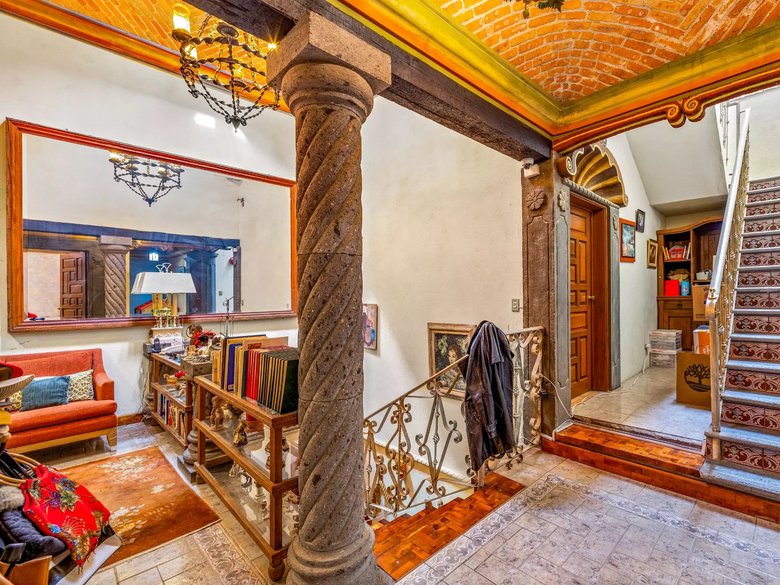 Casa Gloria — 27 photos