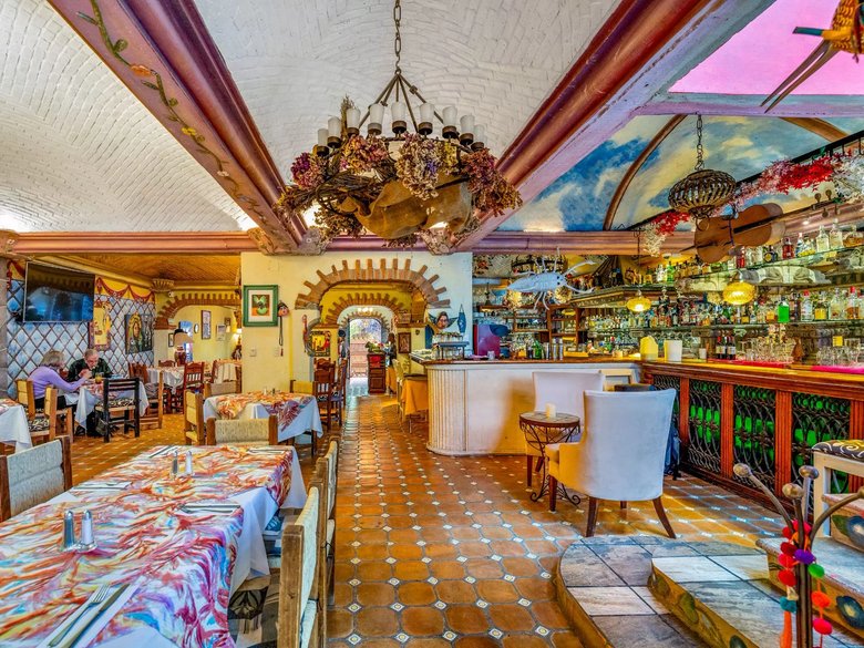 Casa Gloria — 12 photos
