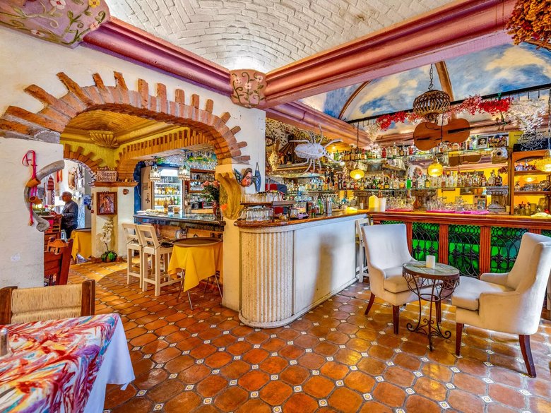 Casa Gloria — 3 photos