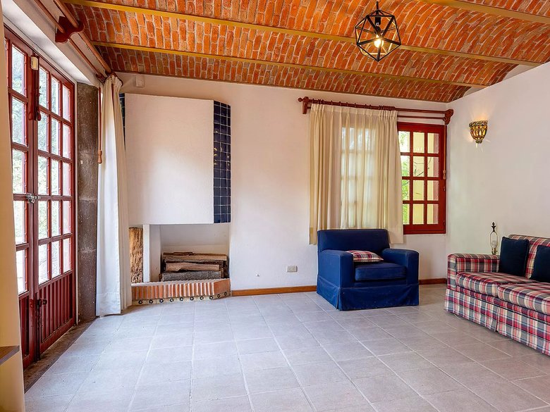 Casa Cardo — 12 photos