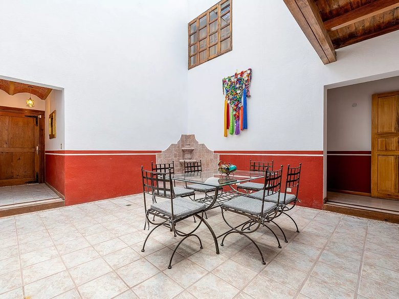 Casa Cardo — 4 photos