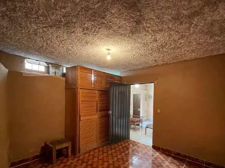 7501 Callejon Del Beso Fixer Upper. — 10 photos