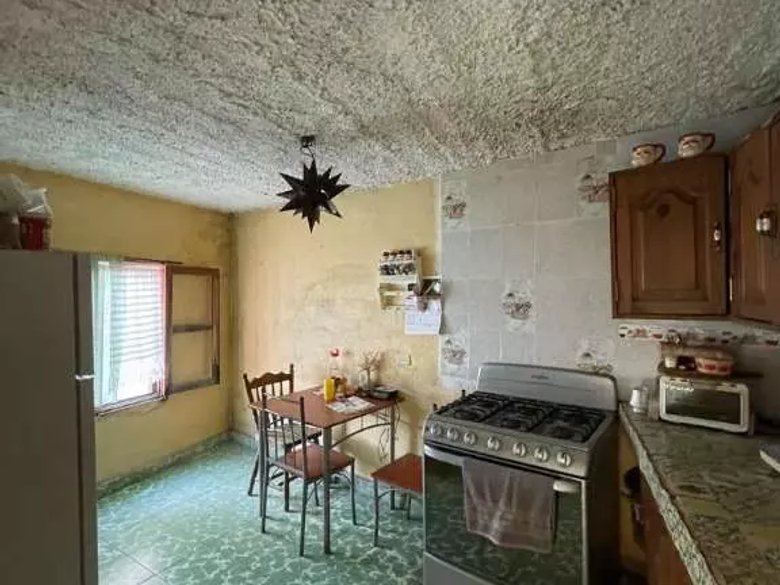 7501 Callejon Del Beso Fixer Upper. — 8 photos